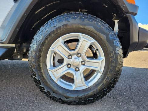 Used 2020 Jeep Wrangler Unlimited Sport S image 34