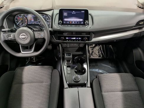 Used 2023 Nissan Rogue SV image 23