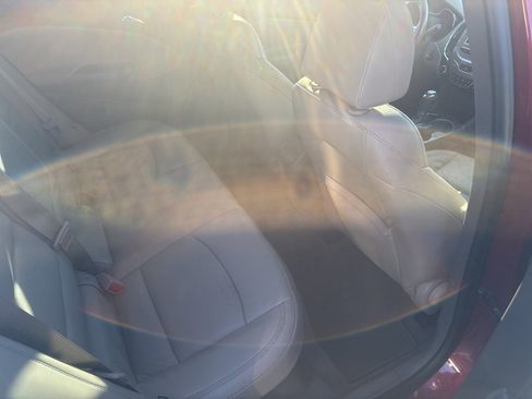 Used 2017 Chevrolet Cruze Premier w/ Enhanced Convenience Package image 9