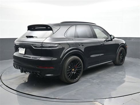 Certified 2023 Porsche Cayenne GTS image 23
