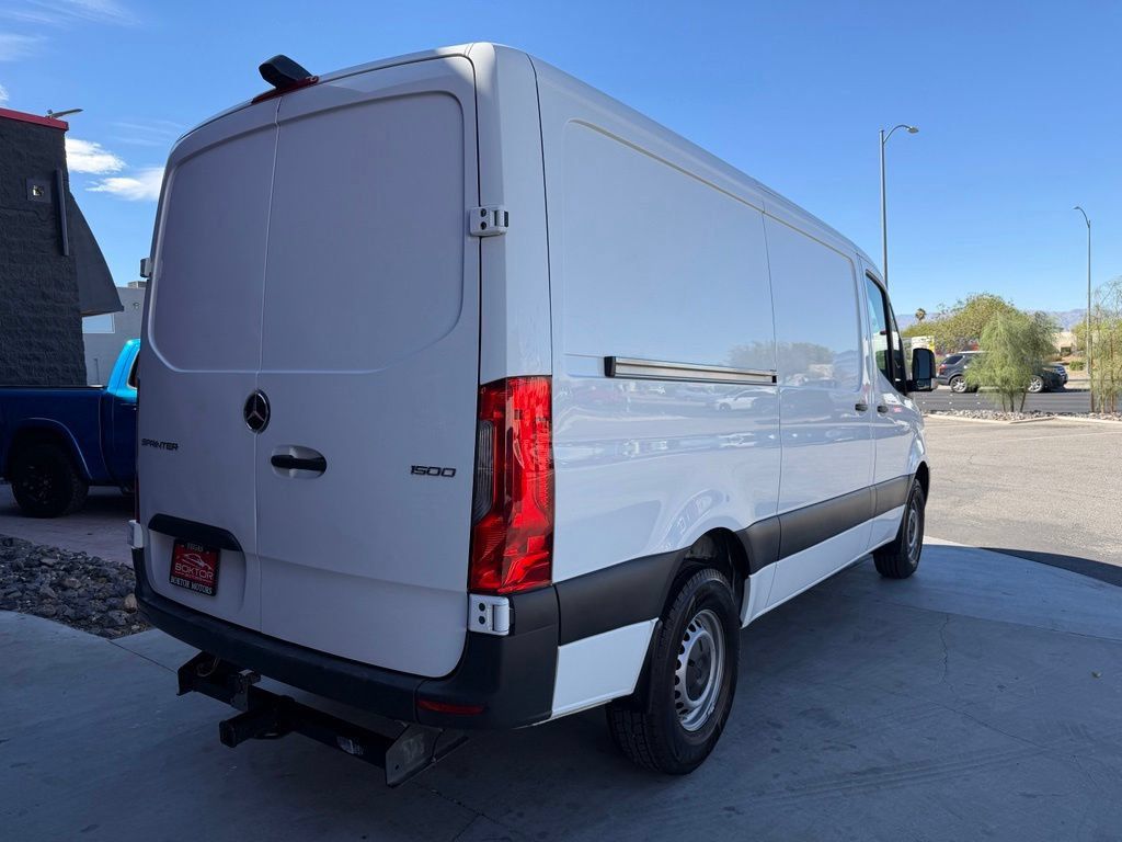 Used 2019 Mercedes-Benz Sprinter 144 image 15