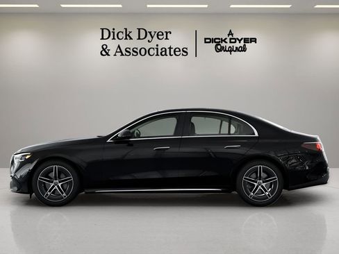 Used 2026 Mercedes-Benz E 350 Sedan image 27