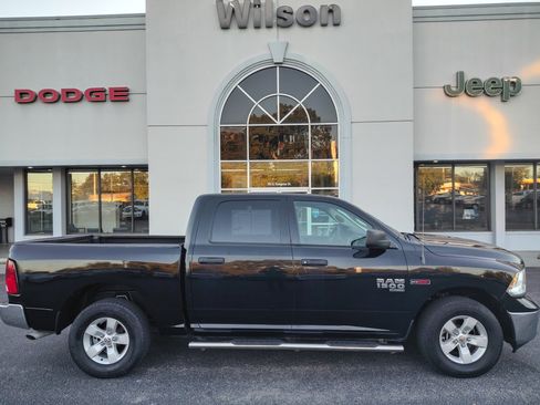 Used 2019 RAM 1500 Tradesman w/ Chrome Appearance Group image 1
