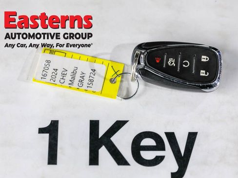 Used 2024 Chevrolet Malibu LT image 24