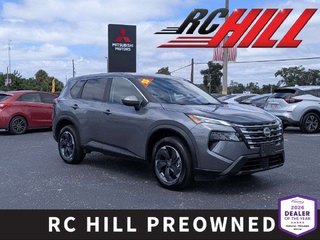 Used 2025 Nissan Rogue SV AWD/4WD image 1