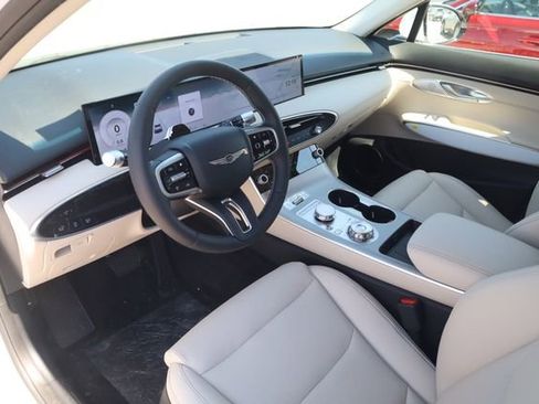 New 2026 Genesis GV70 2.5T Select image 9