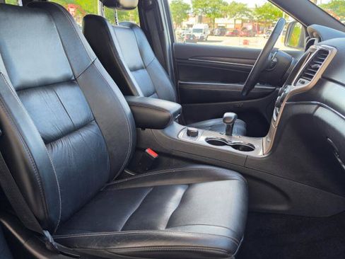 Used 2015 Jeep Grand Cherokee Limited AWD/4WD image 13