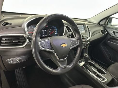 Used 2018 Chevrolet Equinox LT AWD/4WD image 13