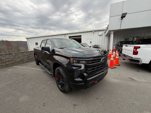 Used 2023 Chevrolet Silverado 1500 RST w/ Redline Edition image 8