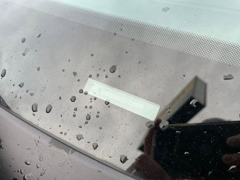 Used 2025 Kia Soul LX w/ LX Technology Package image 29