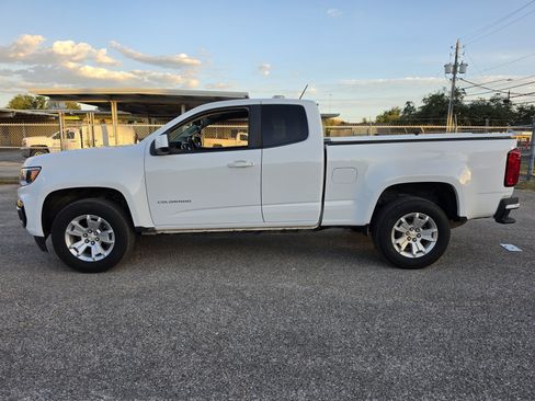 Used 2022 Chevrolet Colorado LT w/ Fleet Safety Package RWD image 4