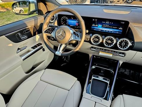 New 2026 Mercedes-Benz GLA 250 4MATIC image 29