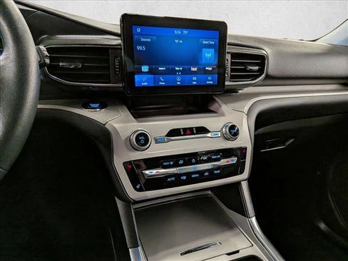 Certified 2023 Ford Explorer XLT w/ Equipment Group 202A AWD/4WD image 16