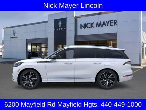 New 2025 Lincoln Aviator Black Label image 3