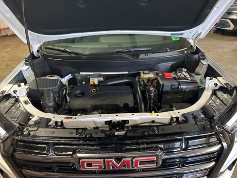 New 2026 GMC Terrain AT4 w/ Convenience Package III AWD/4WD image 8