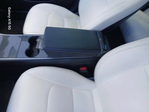 Used 2018 Tesla Model 3 Long Range AWD/4WD image 8