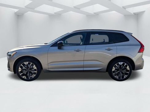 New 2026 Volvo XC60 B5 Plus w/ Protection Package Premier AWD/4WD image 7