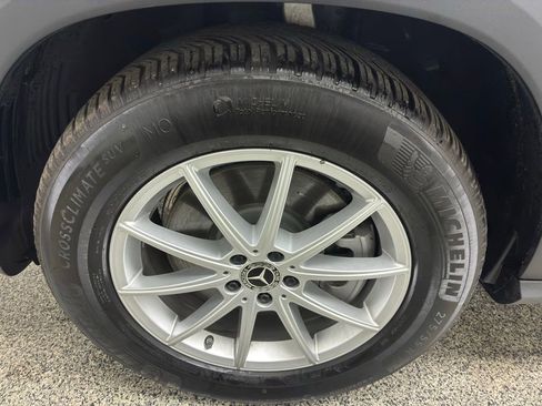 Used 2024 Mercedes-Benz GLE 450 4MATIC image 16