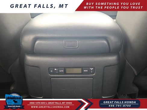 Used 2022 Nissan Armada SV image 26