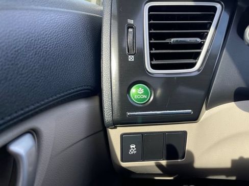Used 2014 Honda Civic EX image 25