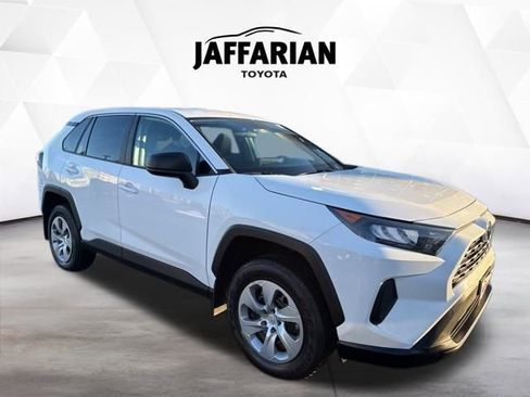 Certified 2022 Toyota RAV4 LE image 2