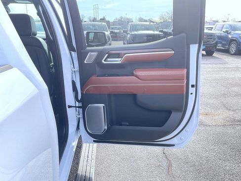 New 2026 GMC Sierra 1500 Denali Ultimate AWD/4WD image 17