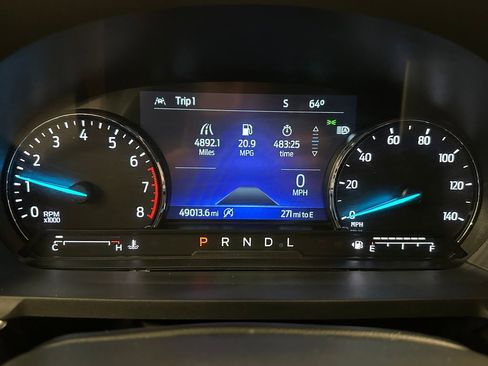 Used 2021 Ford Explorer XLT AWD/4WD image 10