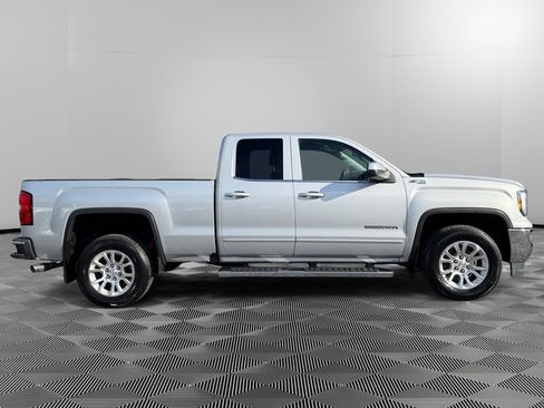 Used 2017 GMC Sierra 1500 SLE w/ SLE Value Package image 8