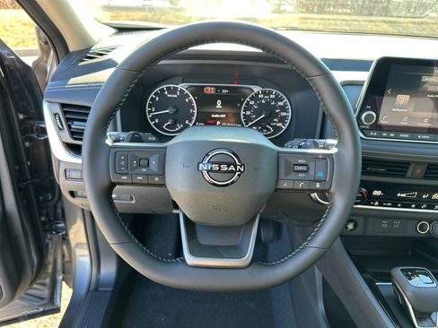 New 2026 Nissan Rogue SV image 24