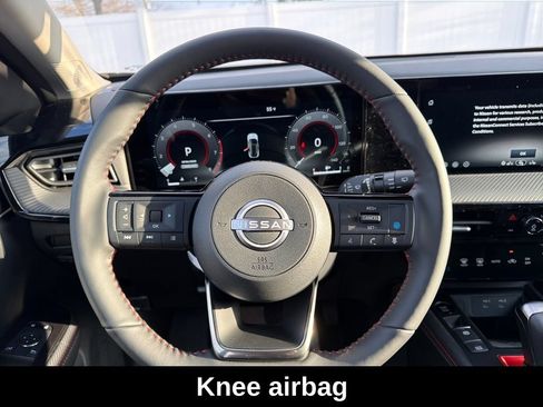 Used 2026 Nissan Kicks SR w/ SR Premium Package FWD image 18