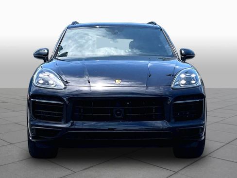 Used 2021 Porsche Cayenne GTS AWD/4WD image 3