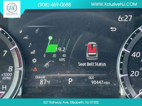 Used 2022 Toyota Highlander XLE AWD/4WD image 14