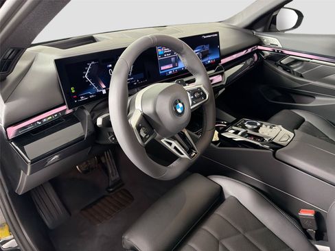 New 2026 BMW 530i w/ M Sport Package RWD image 18