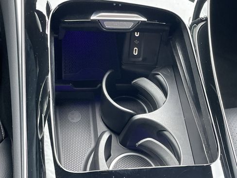 Certified 2025 Mercedes-Benz GLC 300 4MATIC image 34