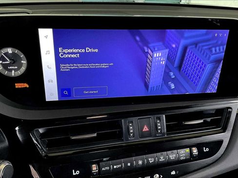 Used 2024 Lexus ES 350 w/ Premium Package image 32