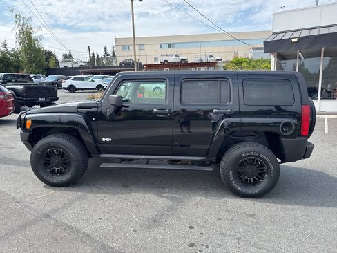 Used 2006 HUMMER H3 image 2