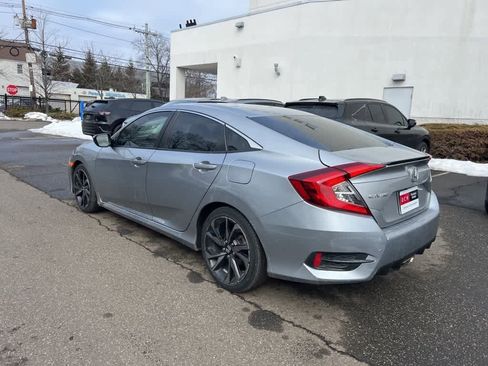 Used 2020 Honda Civic Sport image 4