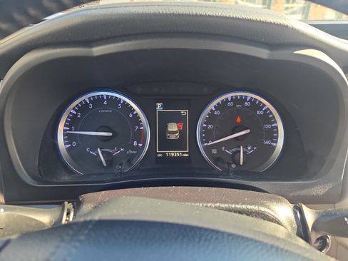 Used 2018 Toyota Highlander XLE image 37