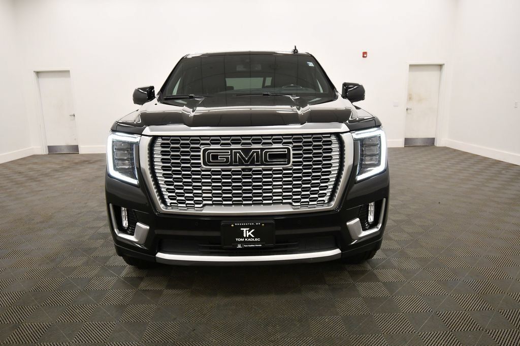 Used 2022 GMC Yukon Denali w/ Max Trailering Package AWD/4WD image 11