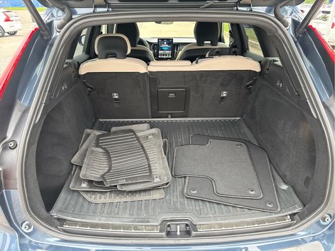 Used 2026 Volvo XC60 B5 Plus AWD/4WD image 16