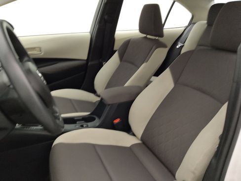Used 2023 Toyota Corolla LE FWD image 17