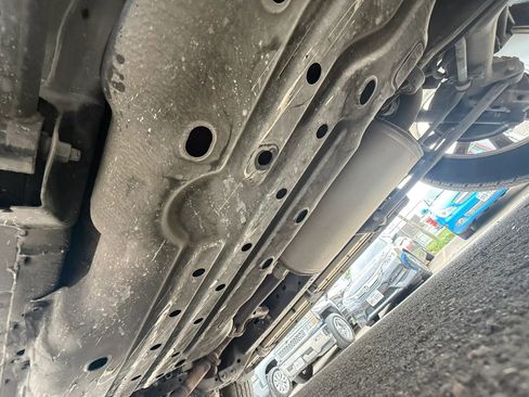 Used 2005 Toyota 4Runner Limited image 32