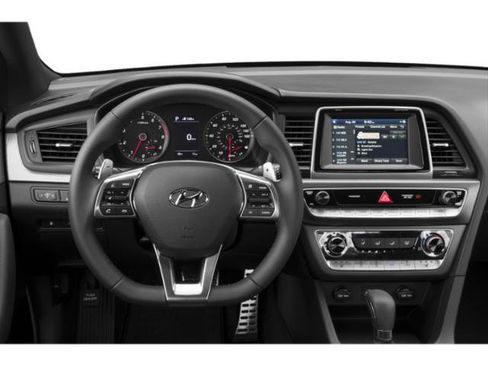 Used 2019 Hyundai Sonata Sport FWD image 10