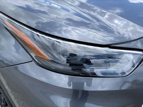 Used 2023 Toyota Highlander LE image 28