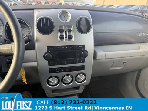Used 2007 Chrysler PT Cruiser Convertible w/ Spring Special Group image 15