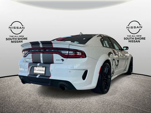 Used 2023 Dodge Charger SRT Hellcat w/ Harman/Kardon Audio Group RWD image 5
