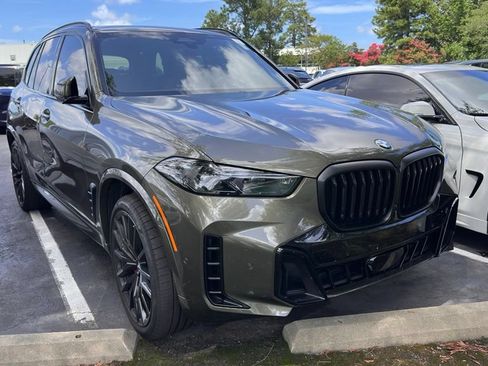 Used 2026 BMW X5 xDrive40i w/ M Sport Package AWD/4WD image 1