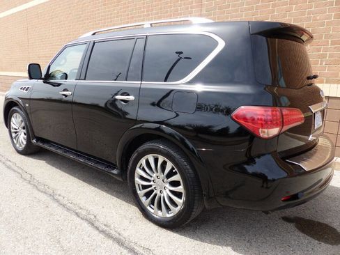 Used 2017 INFINITI QX80 Base AWD 4dr SUV w/ Deluxe Technology Package image 6