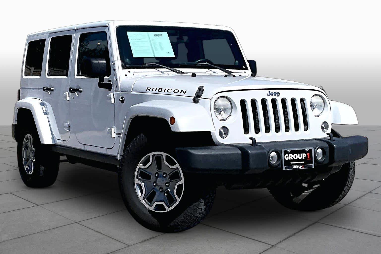 Used 2014 Jeep Wrangler Unlimited Rubicon w/ Connectivity Group AWD/4WD image 3