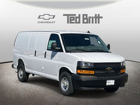 New 2025 Chevrolet Express 2500 w/ Safety Package image 3